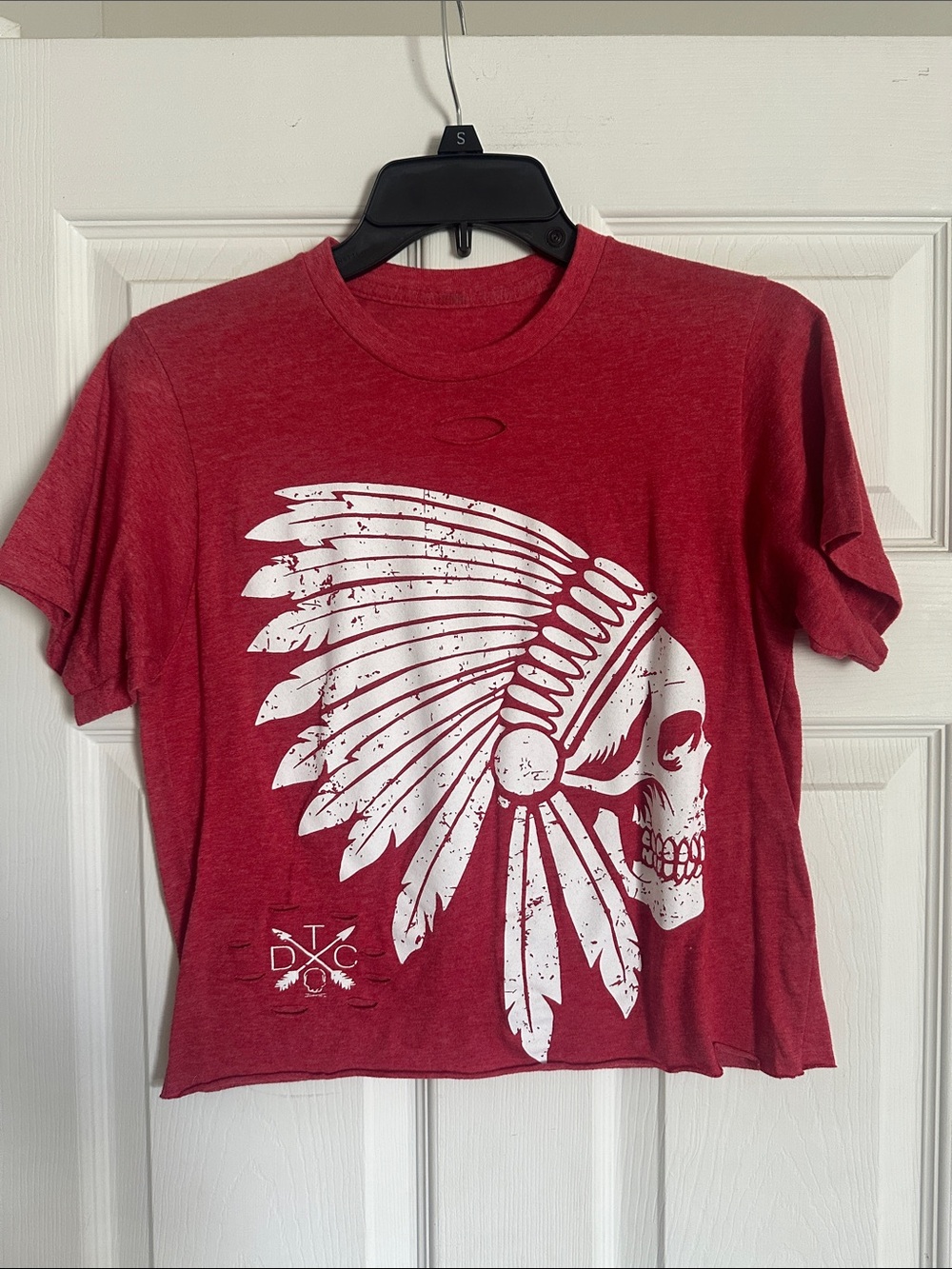 Women’s Red Cropped Graphic Tee with White Skull Headdress